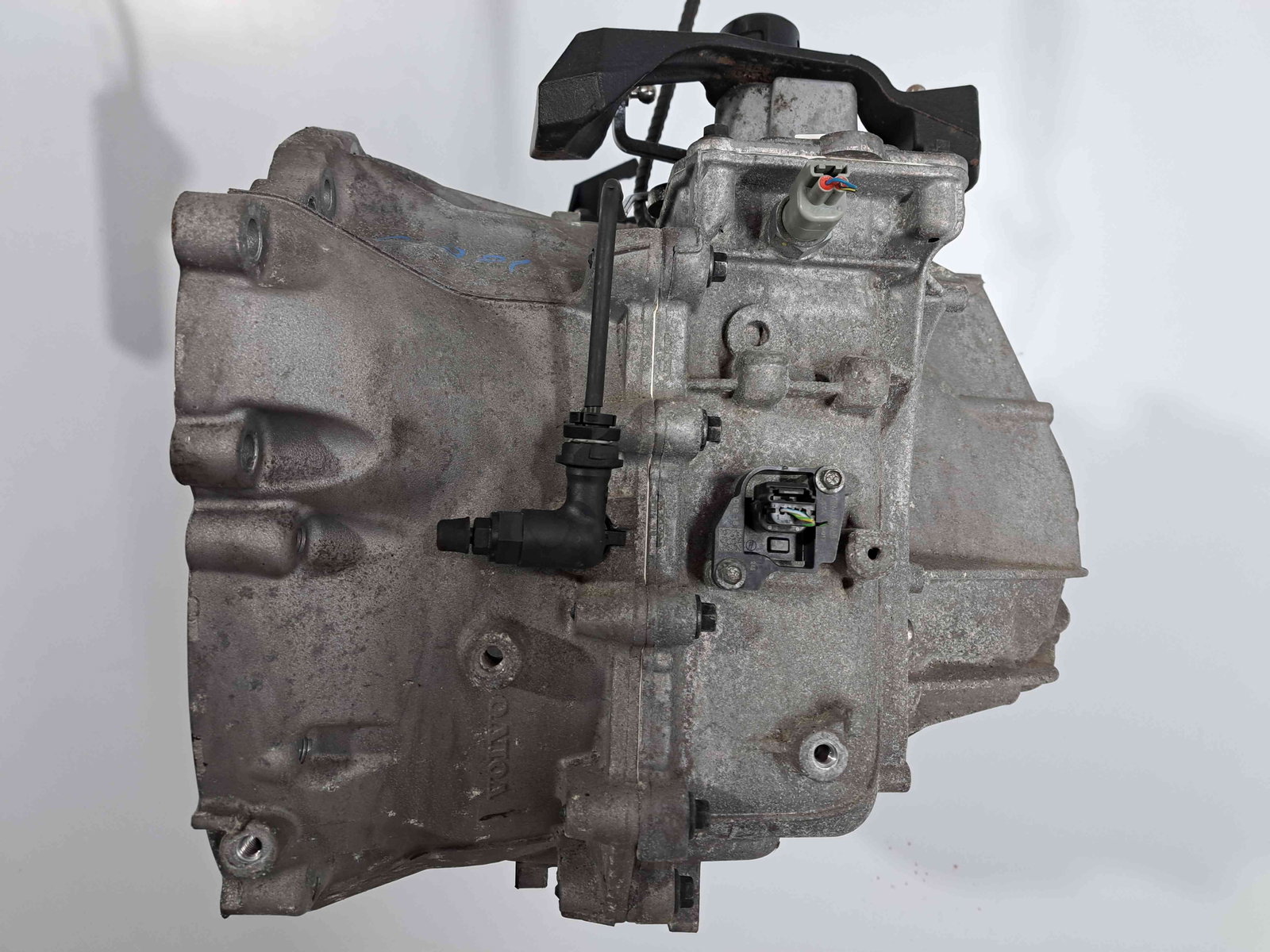 Cutie viteze manuala 6 trepte Volvo V40 II Rdesign [Fabr 2013-2019] 2.0 Benz B4204TGU1R7002FEA 90KW / 122CP - imagine 2