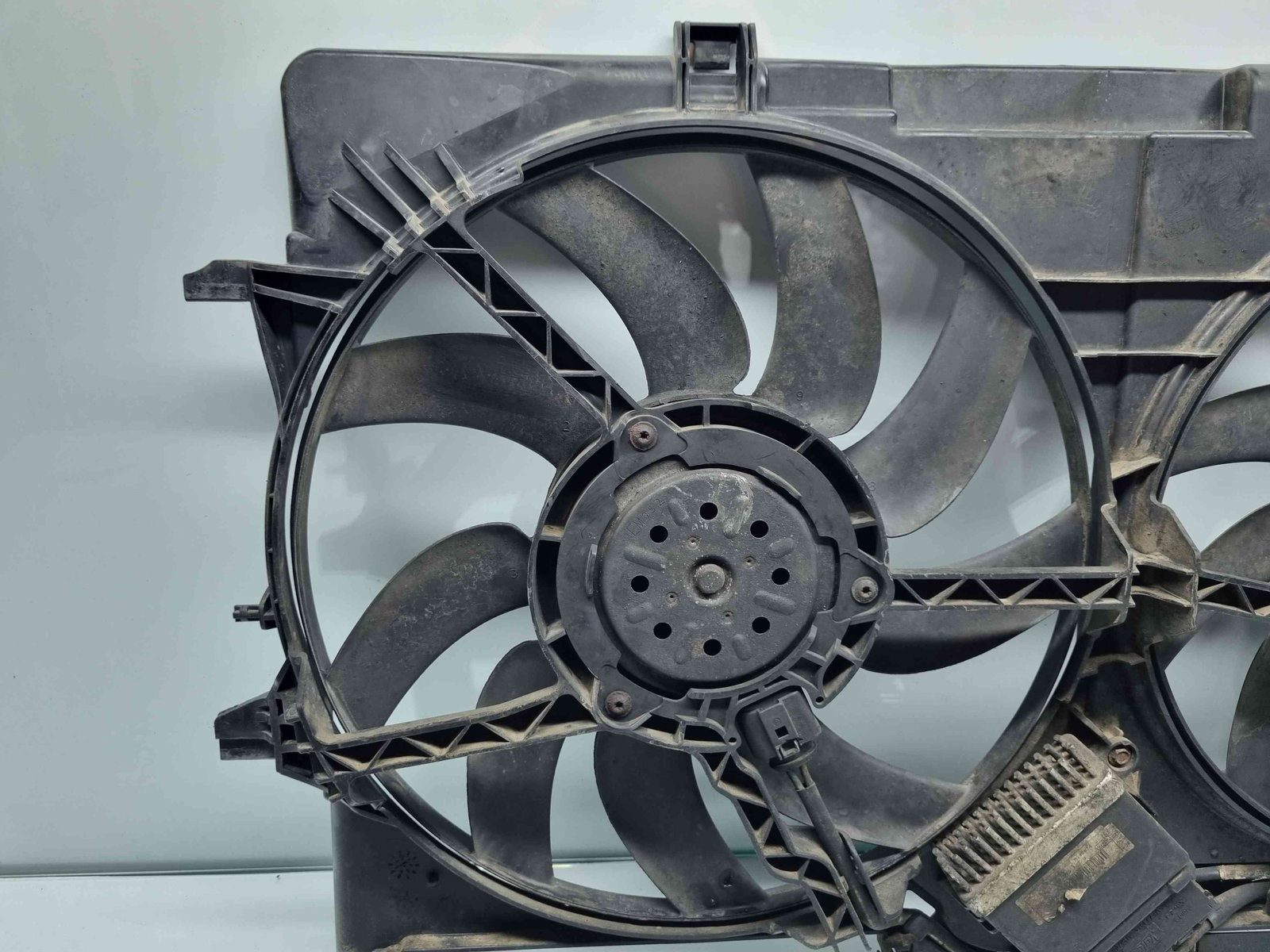 Electroventilator Audi A4 (8K5, B8) Avant [Fabr 2008-2015] 8K0121003P 2.0 TDI CJCA 105KW / 143CP - imagine 2