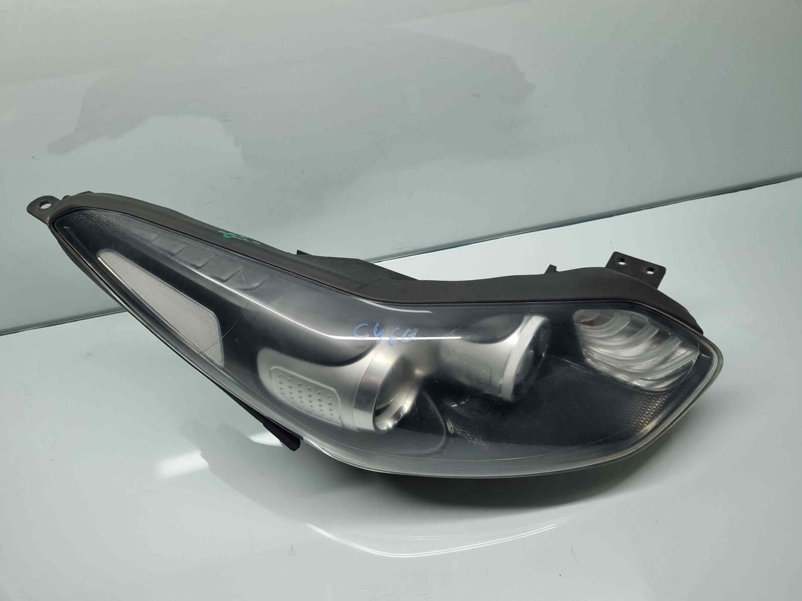 Far dreapta Kia Sportage IV [Fabr 2016-2025] 92102-F1040 - imagine 3