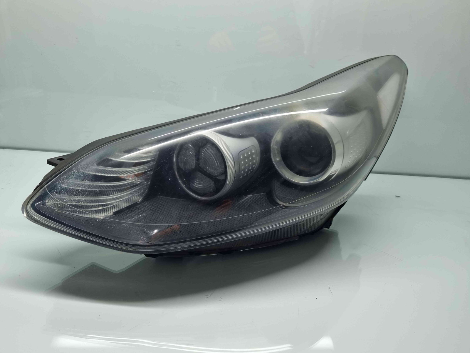 Far stanga Kia Sportage IV [Fabr 2016-2025] 92101-F1040 - imagine 1