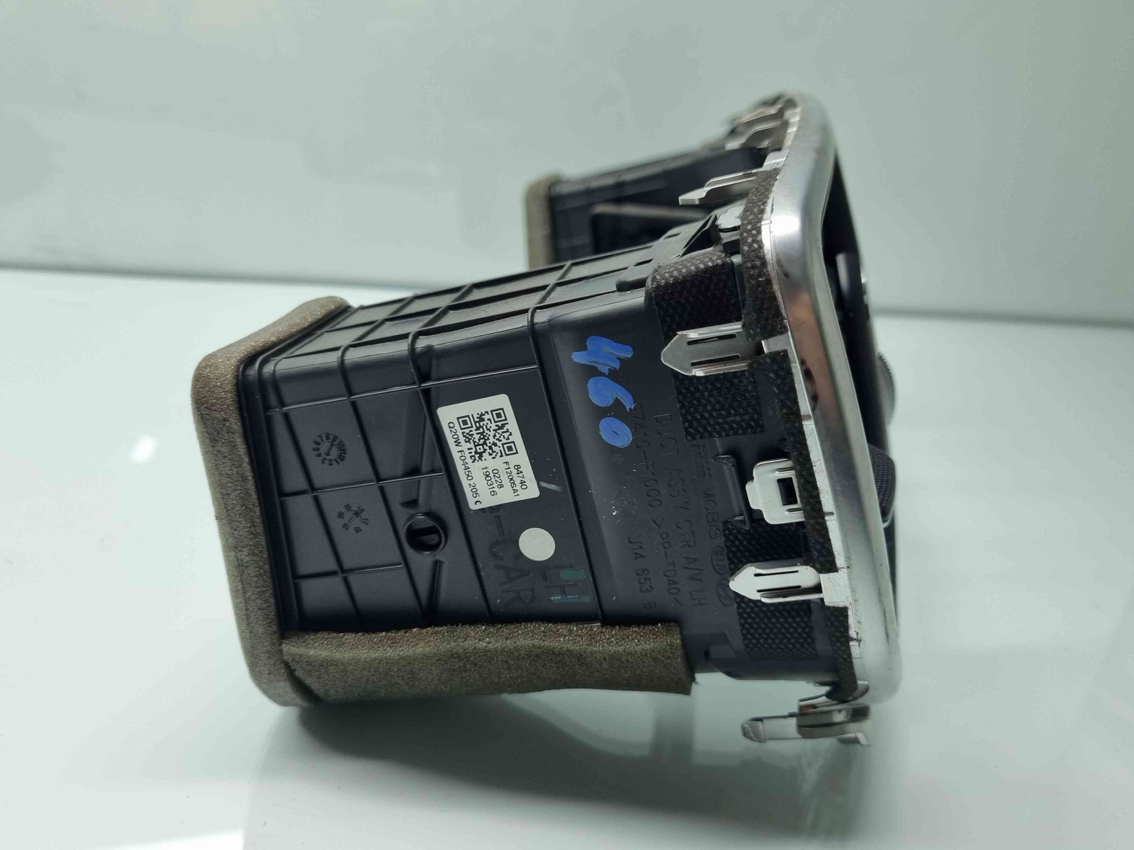 Grila aerisire centrala Kia Sportage IV [Fabr 2016-2025] 97410-F1000 / 97420-F1000 - imagine 2