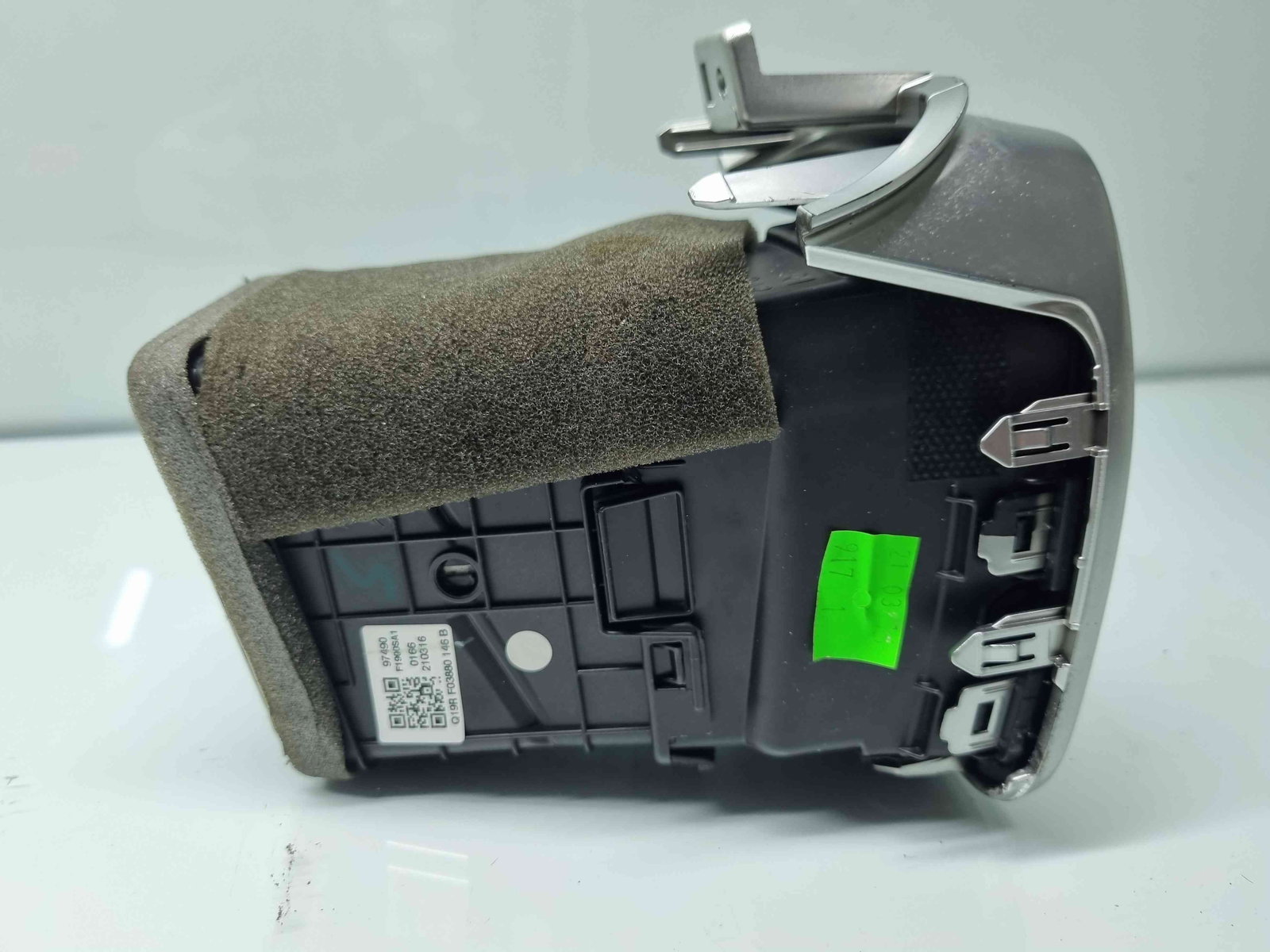 Grila aerisire dreapta Kia Sportage IV [Fabr 2016-2025] 97490F1900SA1 - imagine 2