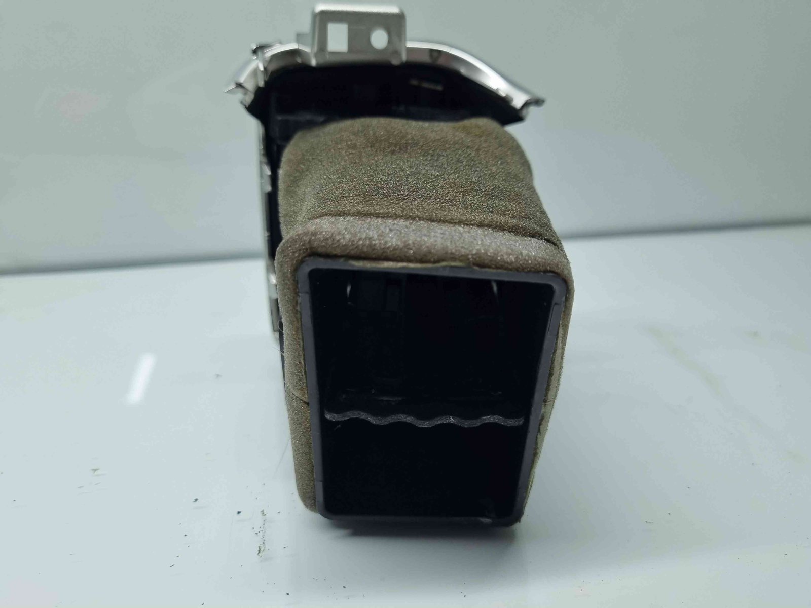 Grila aerisire dreapta Kia Sportage IV [Fabr 2016-2025] 97490F1900SA1 - imagine 3