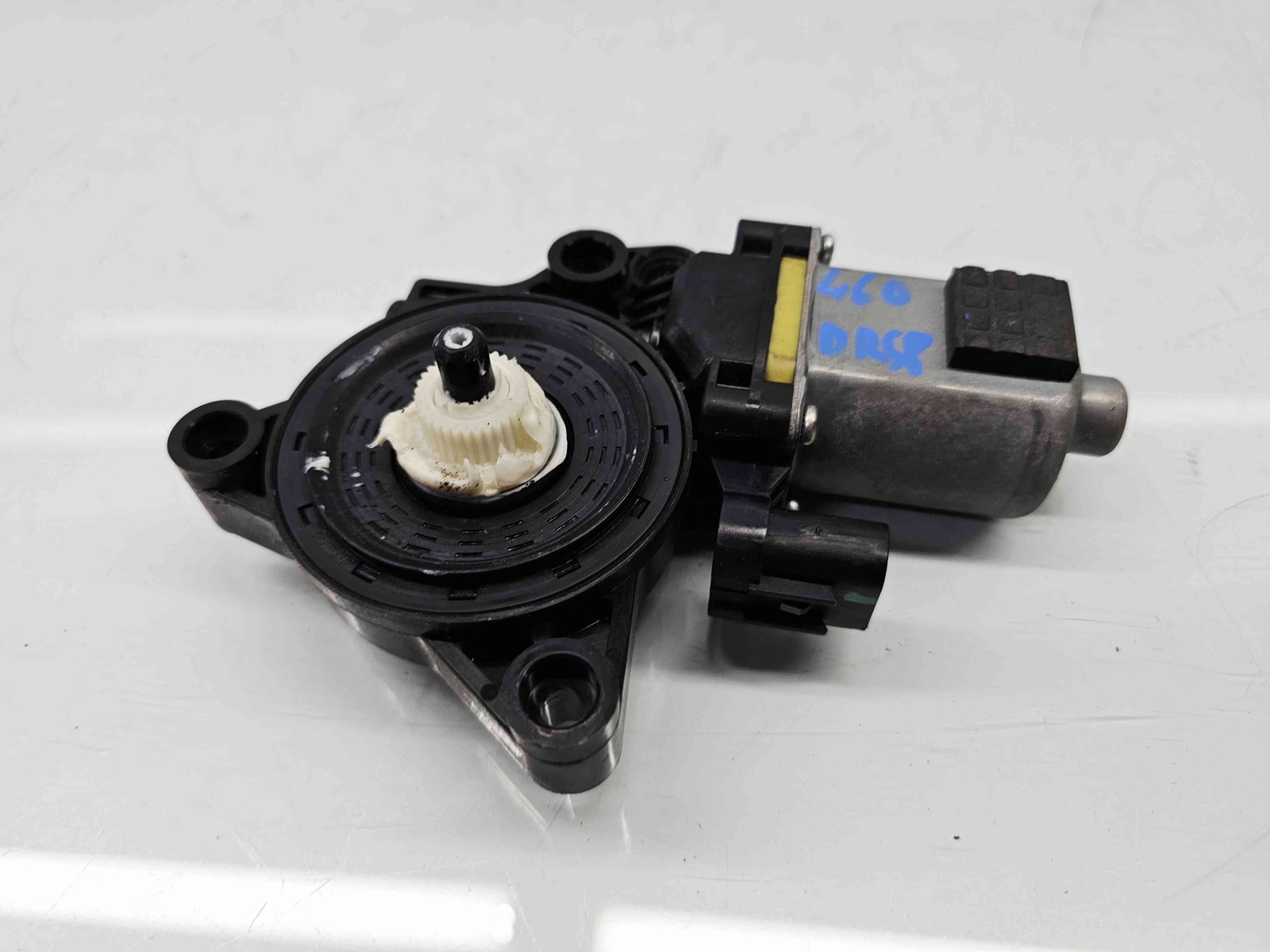 Motoras geam dreapta spate Kia Sportage IV [Fabr 2016-2025] 83460-F1000 - imagine 1