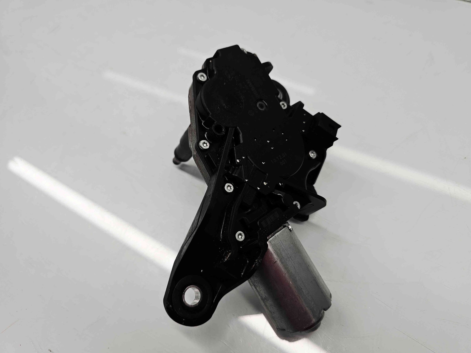 Motoras stergator haion Nissan Qashqai [Fabr 2007-2014] 28710JD000 - imagine 7