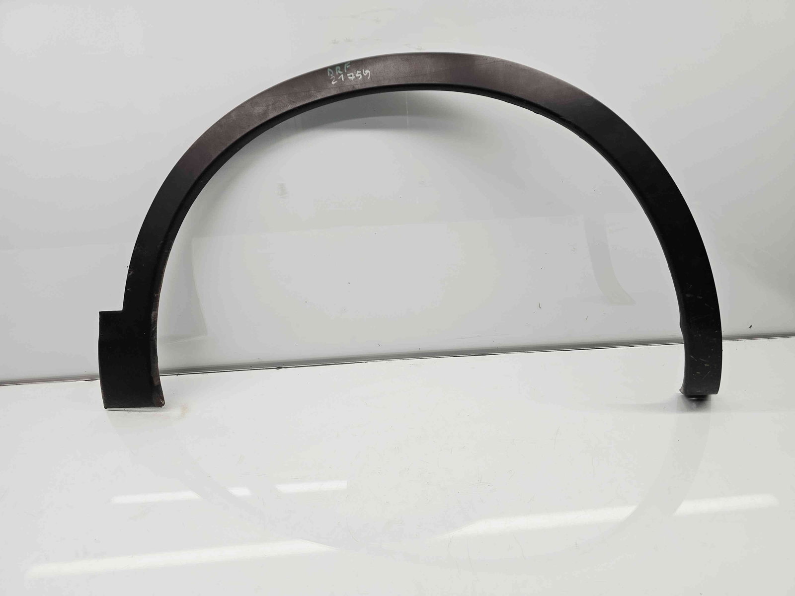 Ornament aripa dreapta fata Nissan Qashqai [Fabr 2007-2014] 63810BR01A - imagine 1