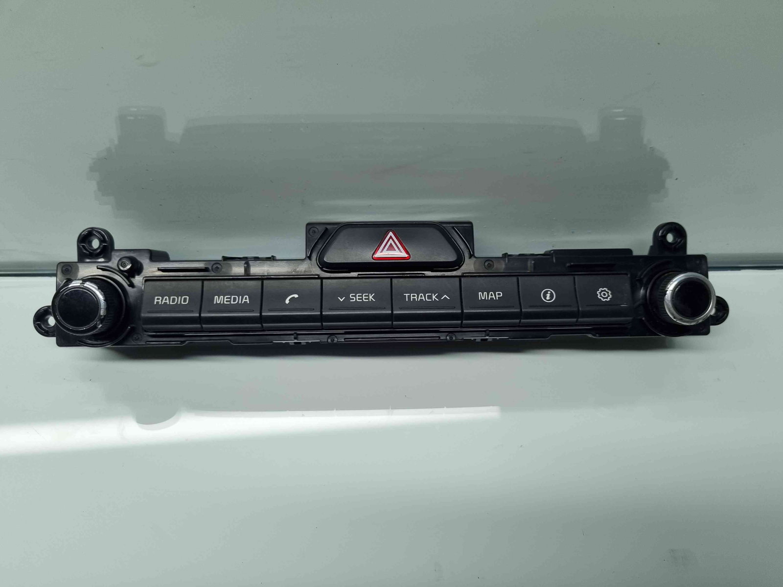 Panou media Kia Sportage IV [Fabr 2016-2025] D996569210 - imagine 1