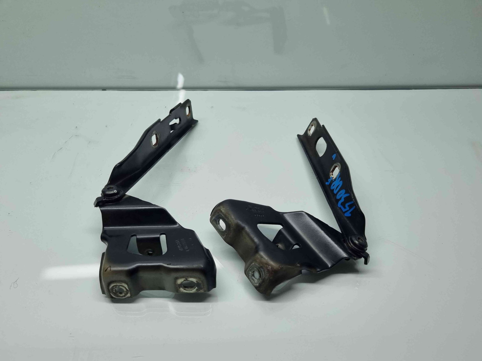 Set balamale capota Audi A4 (8K5, B8) Avant [Fabr 2008-2015] 8K0823302D / 8K0823301D - imagine 1