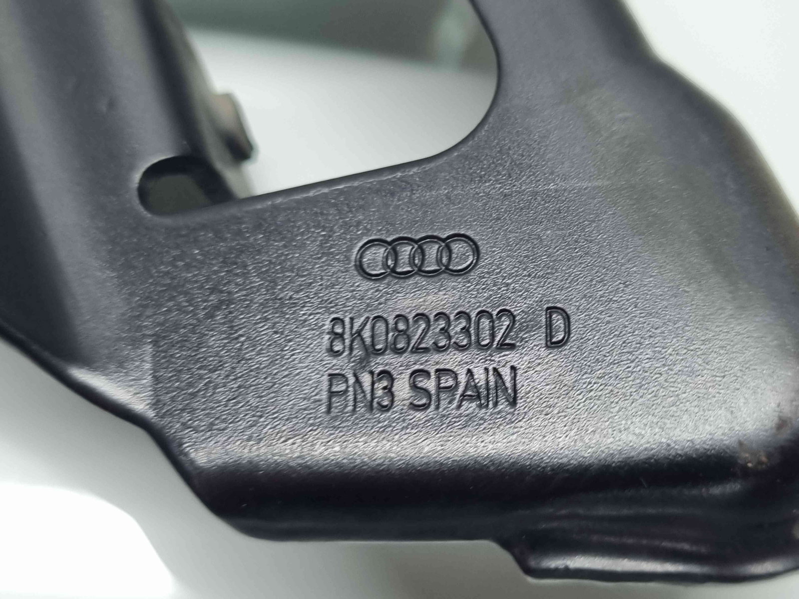 Set balamale capota Audi A4 (8K5, B8) Avant [Fabr 2008-2015] 8K0823302D / 8K0823301D - imagine 4