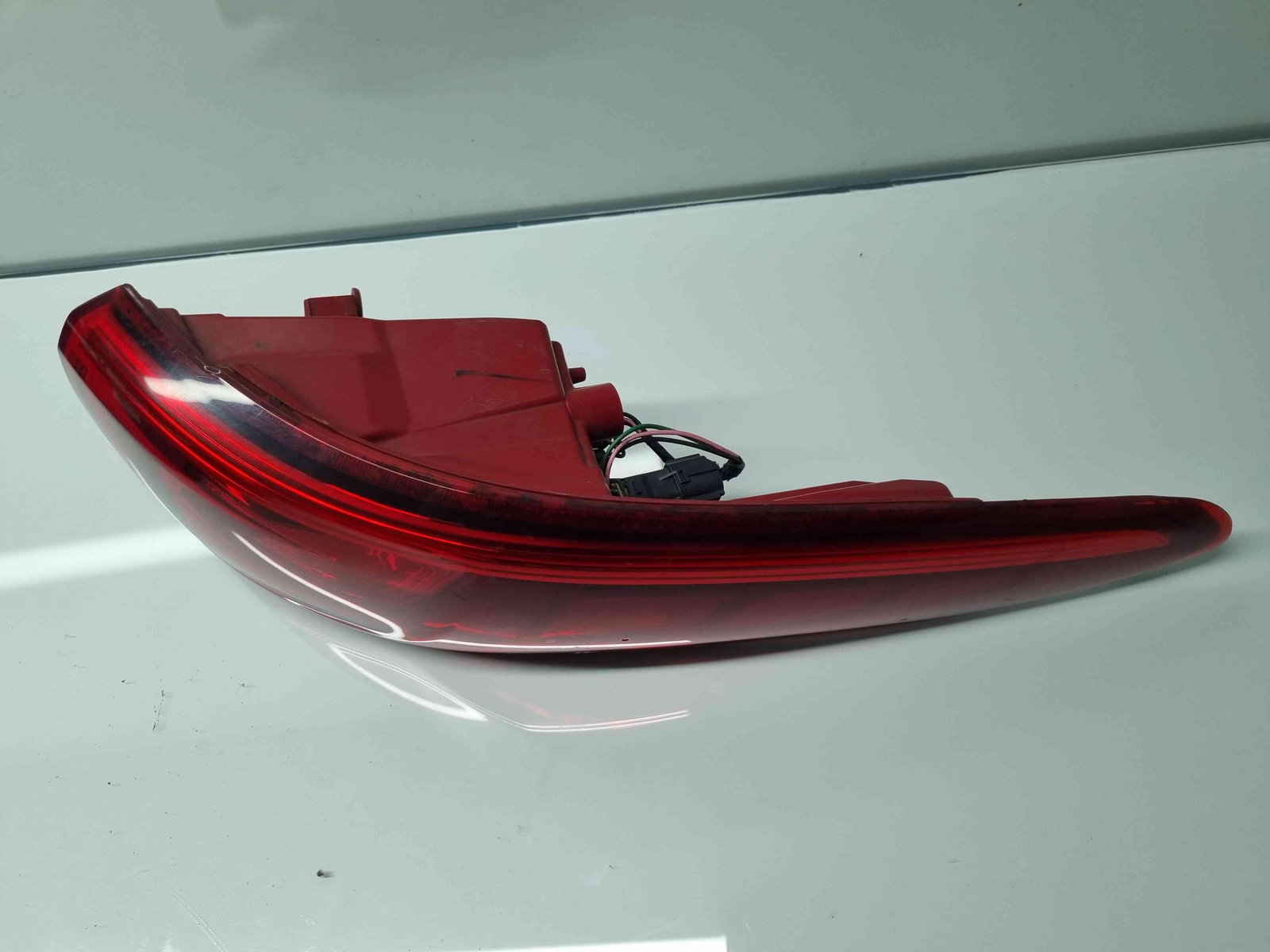 Stop aripa dreapta Kia Sportage IV [Fabr 2016-2025] 92402-F10 - imagine 3