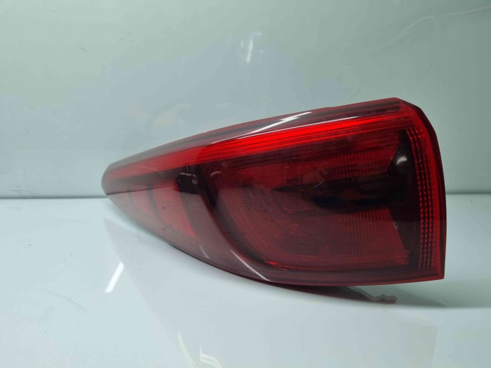  Stop aripa stanga Kia Sportage IV [Fabr 2016-2025] 92401-F10