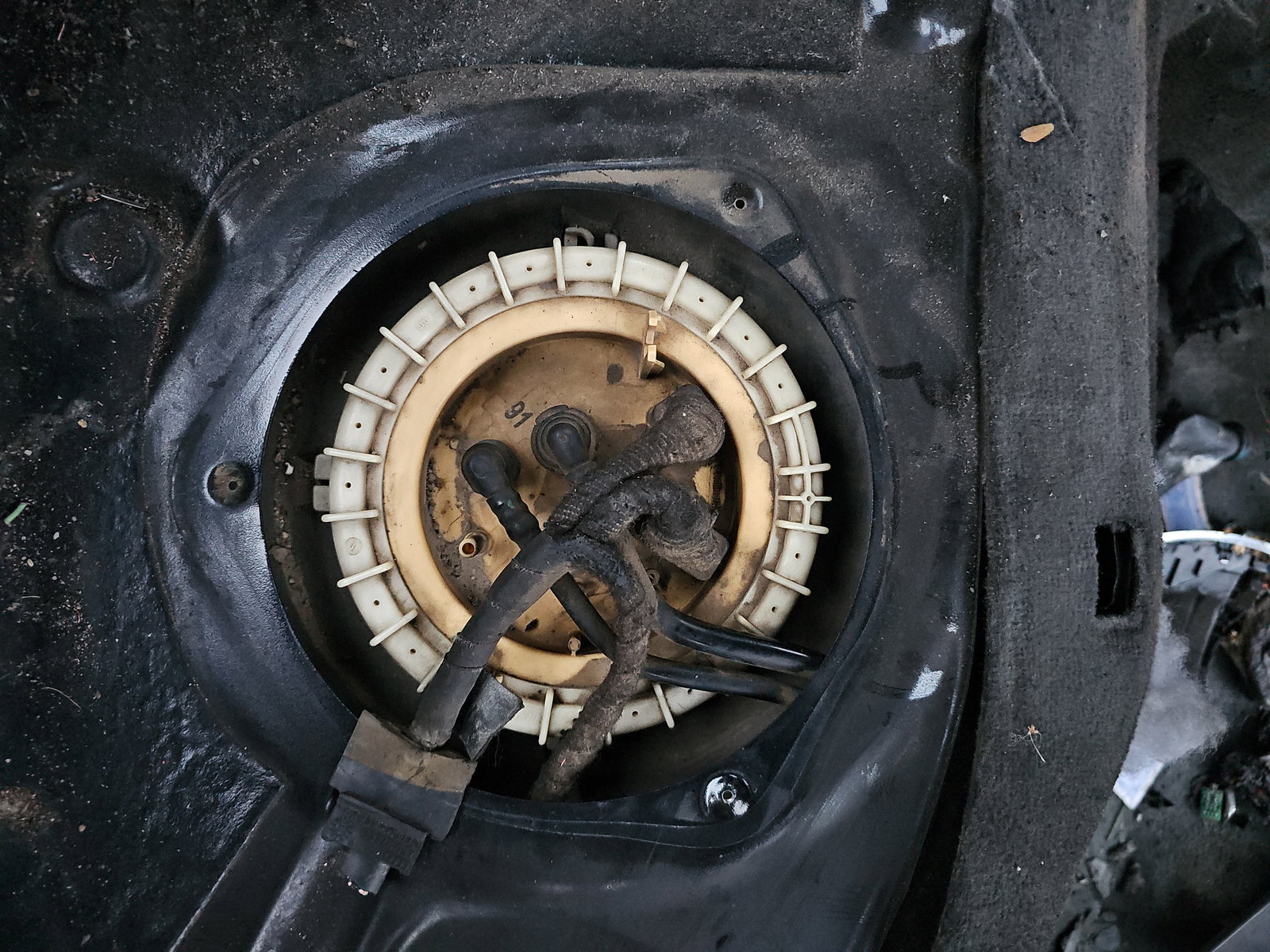 Pompa combustibil AUDI A4 (8K5, B8) Avant [Fabr 2008-2015] 8K0919050P 2.0 TDI CJCA 105KW / 143CP - imagine 1