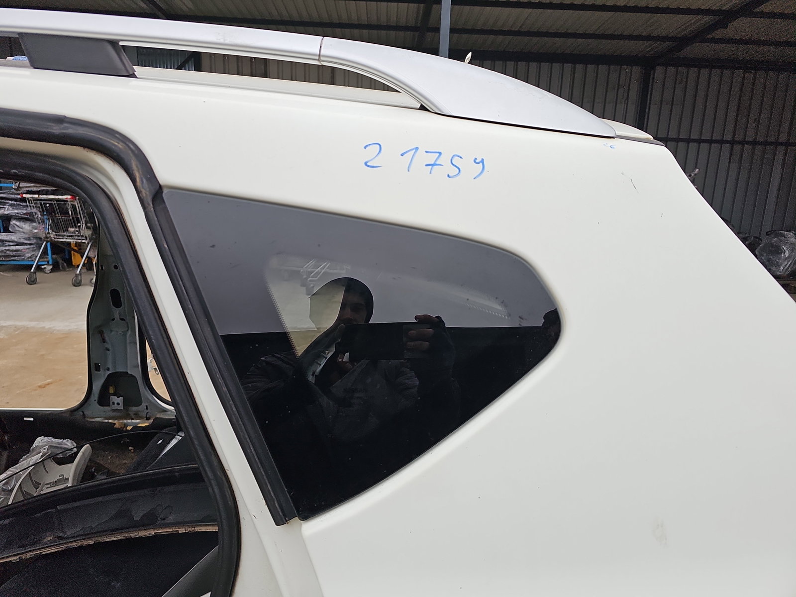 Geam caroserie fix stanga Nissan Qashqai [Fabr 2007-2014] OEM