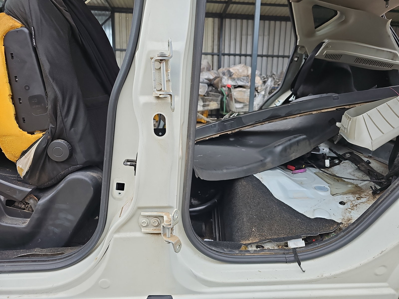 Set balamale usa stanga spate Nissan Qashqai [Fabr 2007-2014] OEM - imagine 1