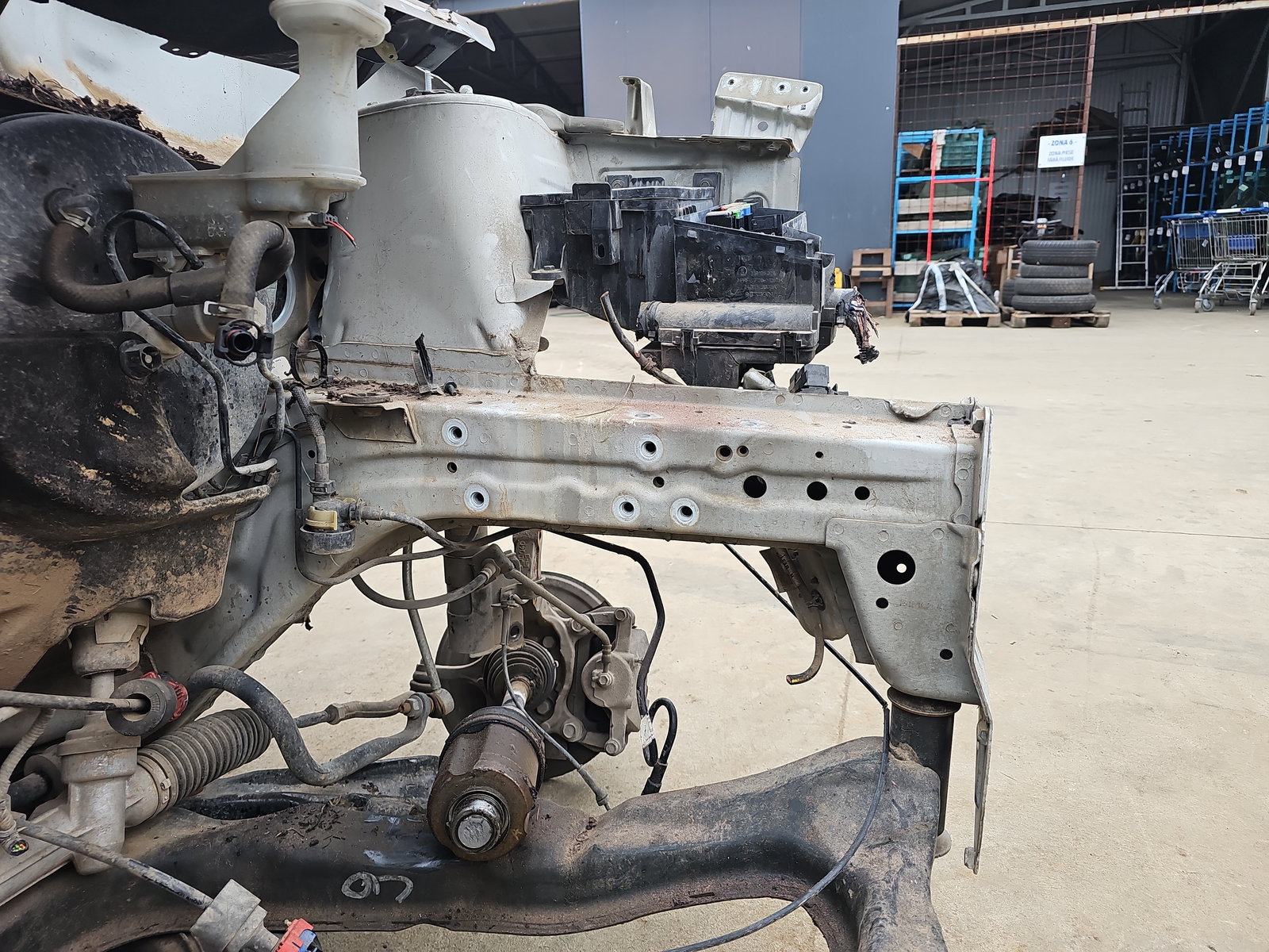 Lonjeron stanga Nissan Qashqai [Fabr 2007-2014] OEM - imagine 1