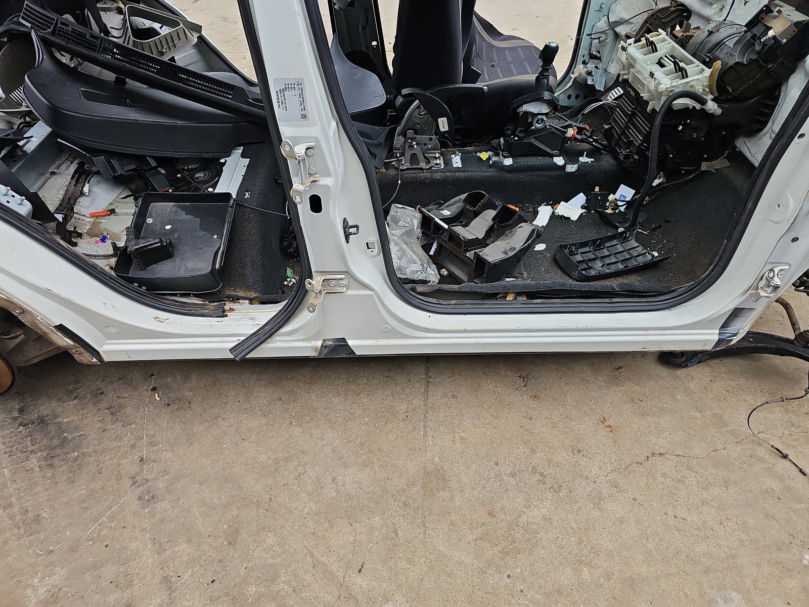 Prag lateral dreapta Nissan Qashqai [Fabr 2007-2014] OEM - imagine 2