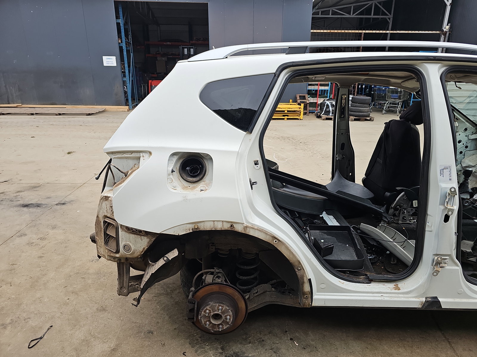 Aripa dreapta spate Nissan Qashqai [Fabr 2007-2014] OEM - imagine 1