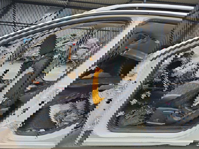 Cheder usa stanga fata Nissan Qashqai [Fabr 2007-2014] OEM