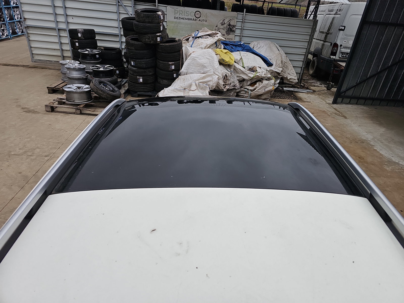 Trapa panoramica Nissan Qashqai [Fabr 2007-2014] OEM - imagine 2