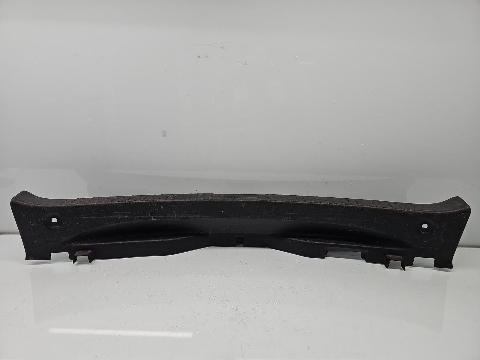 Ornament portbagaj Nissan Qashqai [Fabr 2007-2014] 84992JD000 - imagine 1