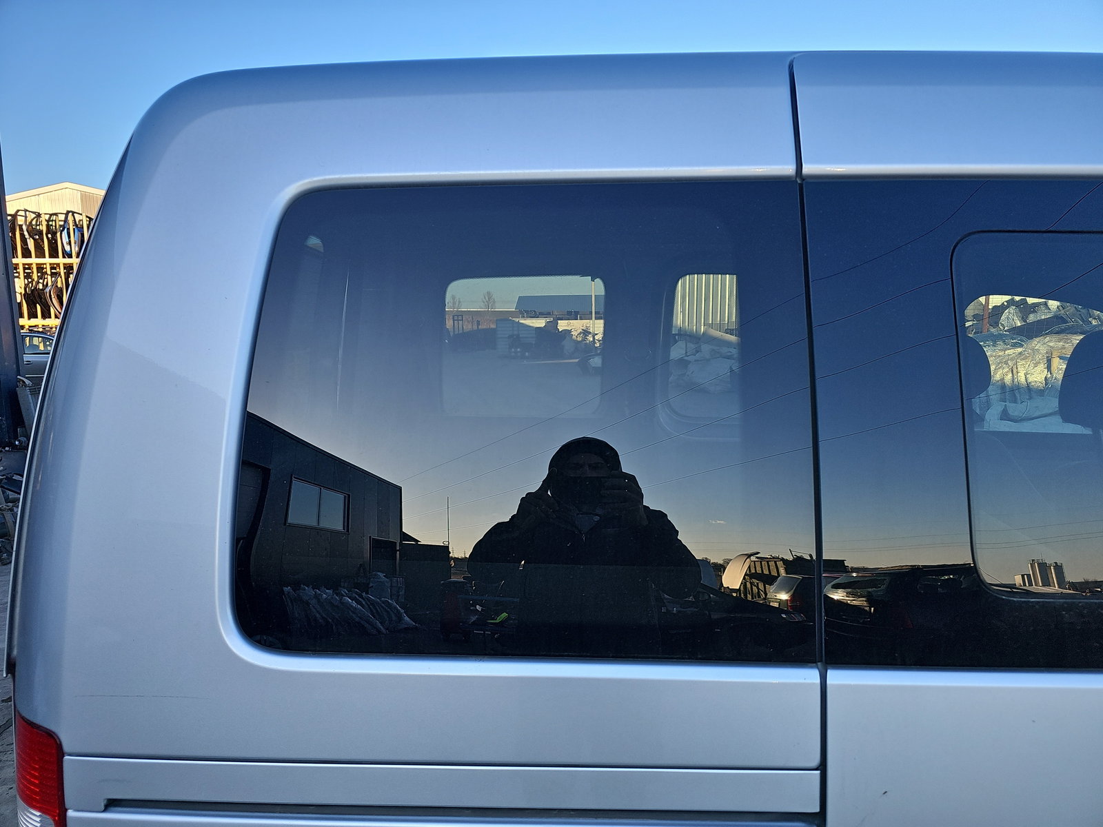 Geam caroserie fix dreapta Volkswagen Caddy 3 (2KA, 2KH) [Fabr 2004-2009] OEM - imagine 1