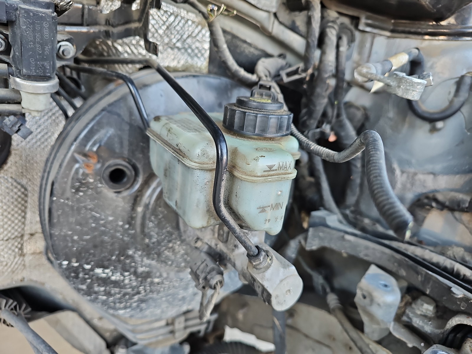 Vas lichid frana Volkswagen Caddy 3 (2KA, 2KH) [Fabr 2004-2009] 1K1611301 - imagine 2