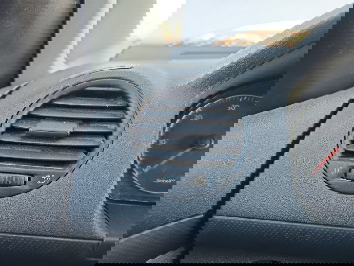  Grila aerisire centrala stanga Volkswagen Caddy 3 (2KA, 2KH) [Fabr 2004-2009] OEM