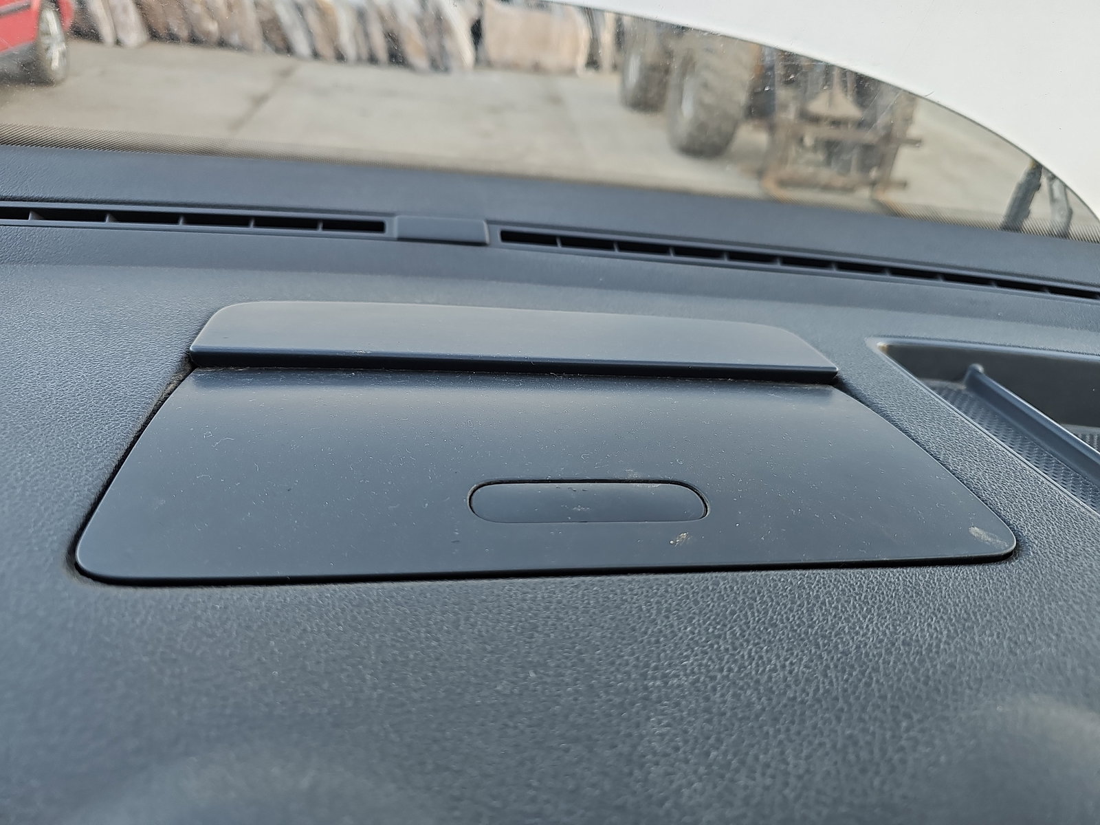 Sertar bord Volkswagen Caddy 3 (2KA, 2KH) [Fabr 2004-2009] OEM - imagine 1