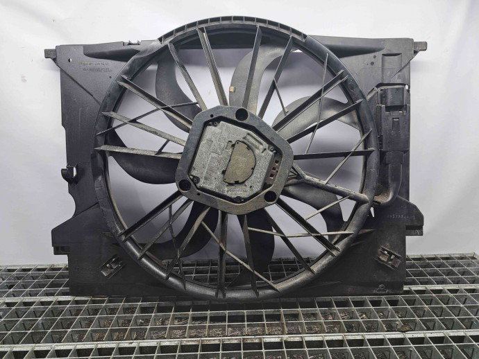 Electroventilator Mercedes Clasa E (W211) [Fabr 2002-2009] A2115001693 3.0 CDI 642920   