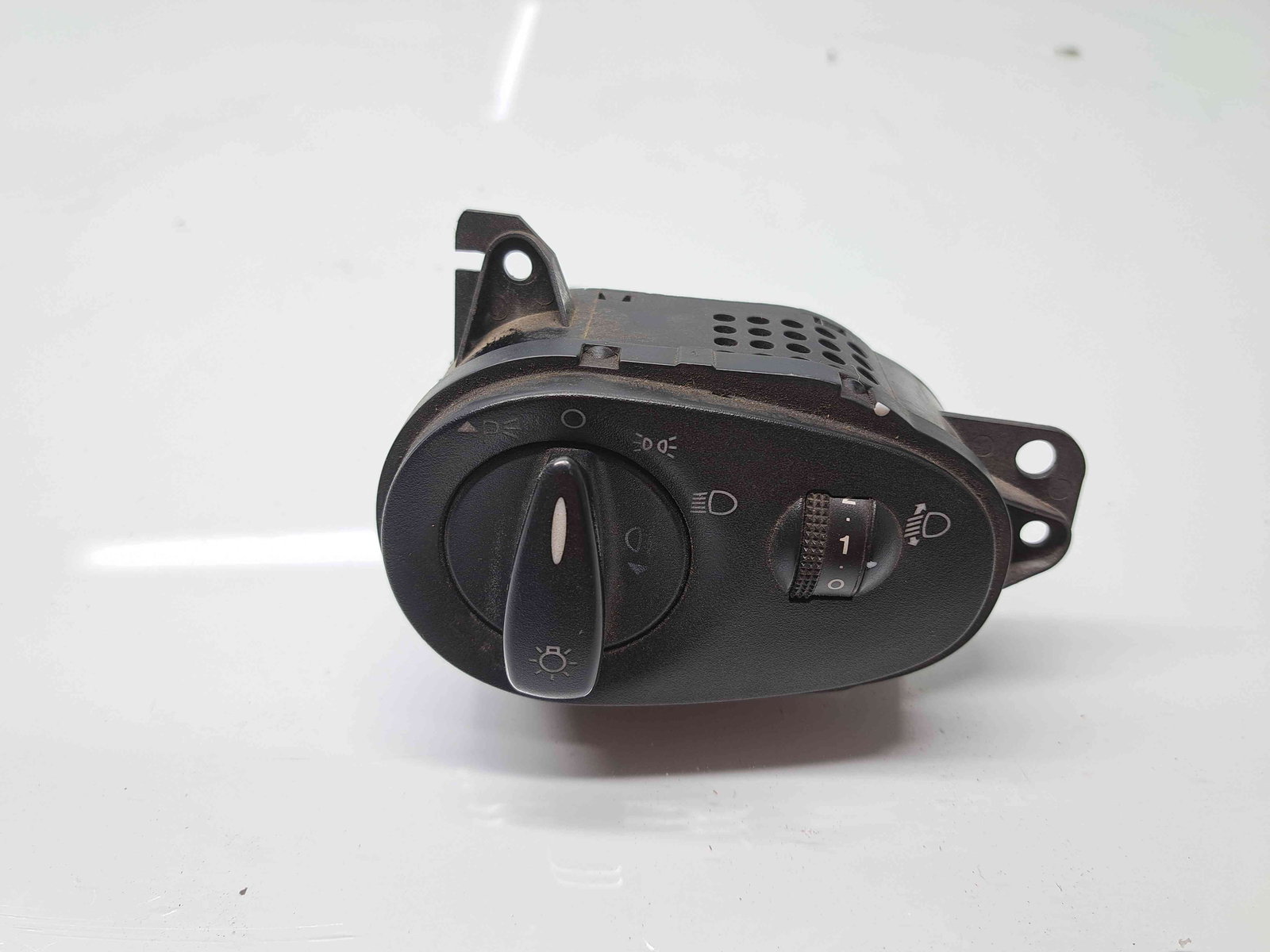 Bloc lumini Ford Focus 1 [Fabr 1998-2005] 98AG13A024CH - imagine 1