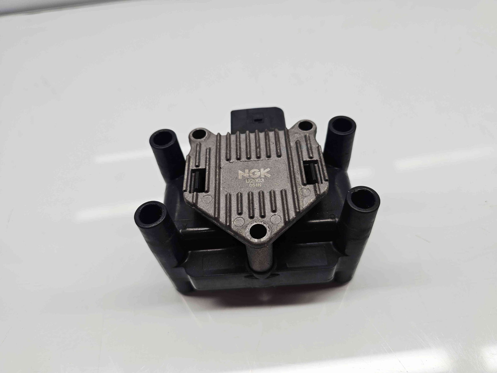 Bobina inductie Skoda Octavia 2 Combi (1Z5) [Fabr 2004-2013] Facelift OEM 1.2 TSI CBZB 77KW / 105CP - imagine 1