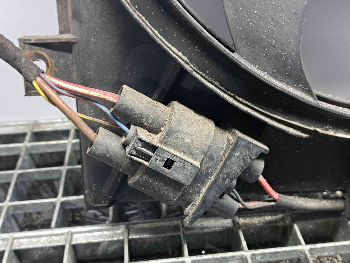 Electroventilator Audi A3 Sportback (8PA) [Fabr 2004-2013] 1K0121207T 1.9 TDI BXE 77KW / 105CP  