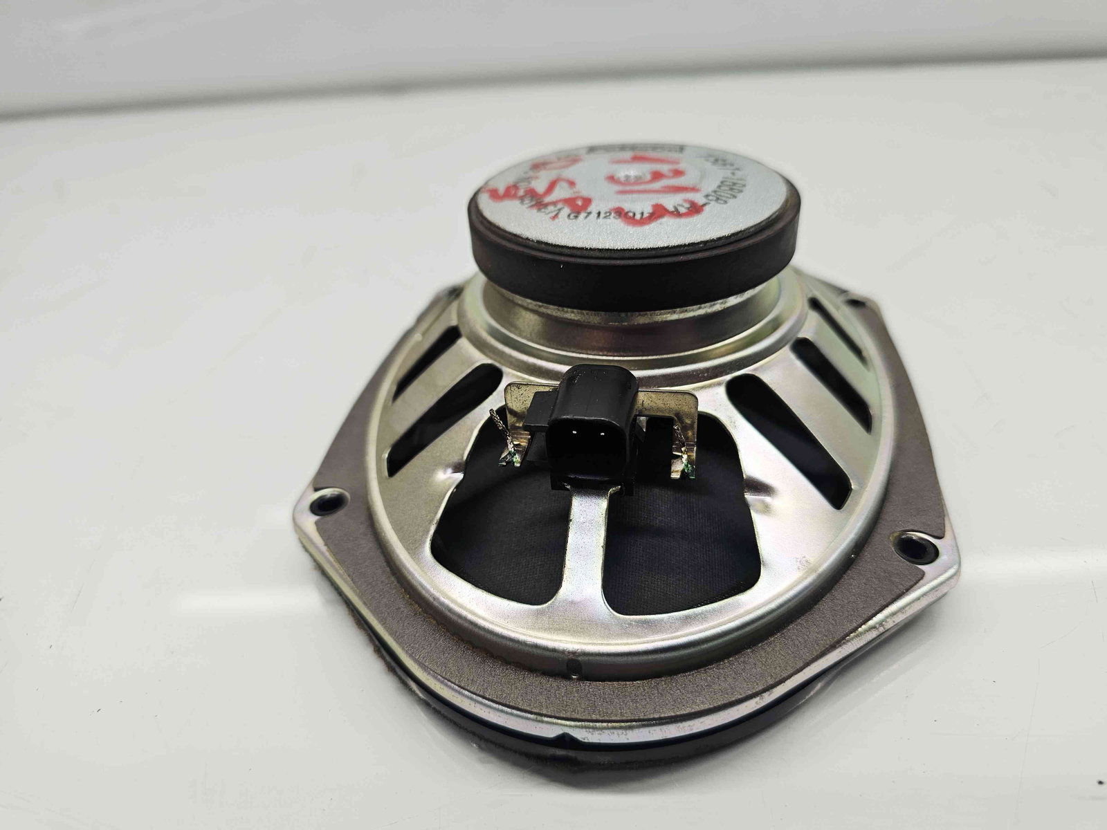 Boxa dreapta spate Ford Fiesta 5 [Fabr 2001-2010] 1S6T-18808-AA - imagine 3