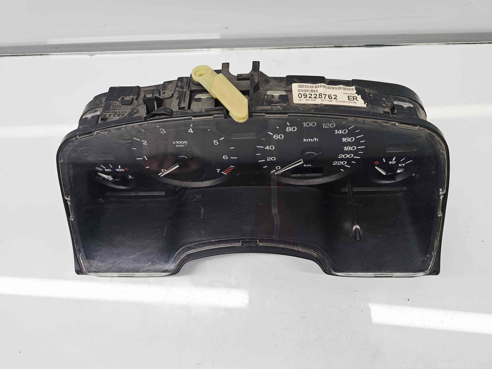 Ceas bord Opel Zafira A (F75) [Fabr 1999-2005] 09228762 - imagine 2