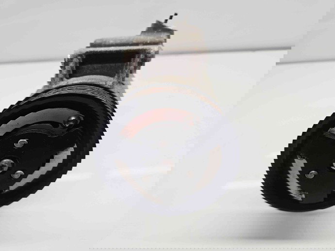 Compresor clima Skoda Fabia 2 Combi (5J, 545) [Fabr 2007-2014] 5N0820803E 1.6 TDI CAYC 77KW / 105CP