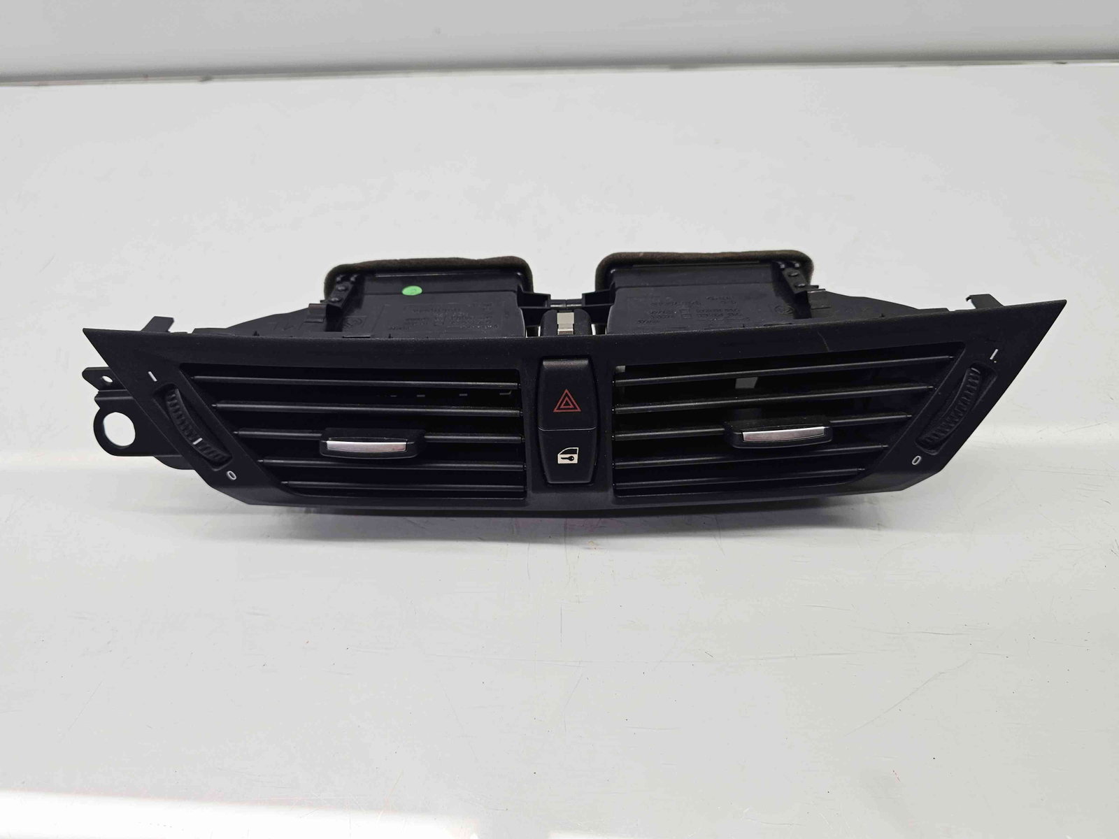 Grila aerisire centrala Bmw X1 (E84) [Fabr 2009-2015] 2991235