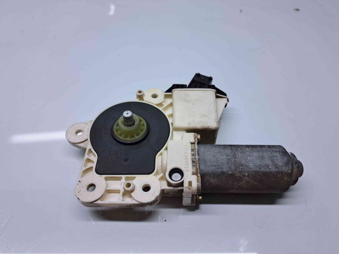 Motoras geam dreapta spate Opel Vectra C [Fabr 2003-2008] OEM