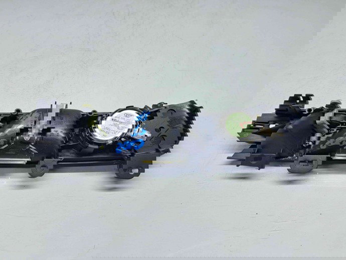  Maner interior stanga spate Audi A3 Sportback (8PA) [Fabr 2004-2013] 8P4839019E