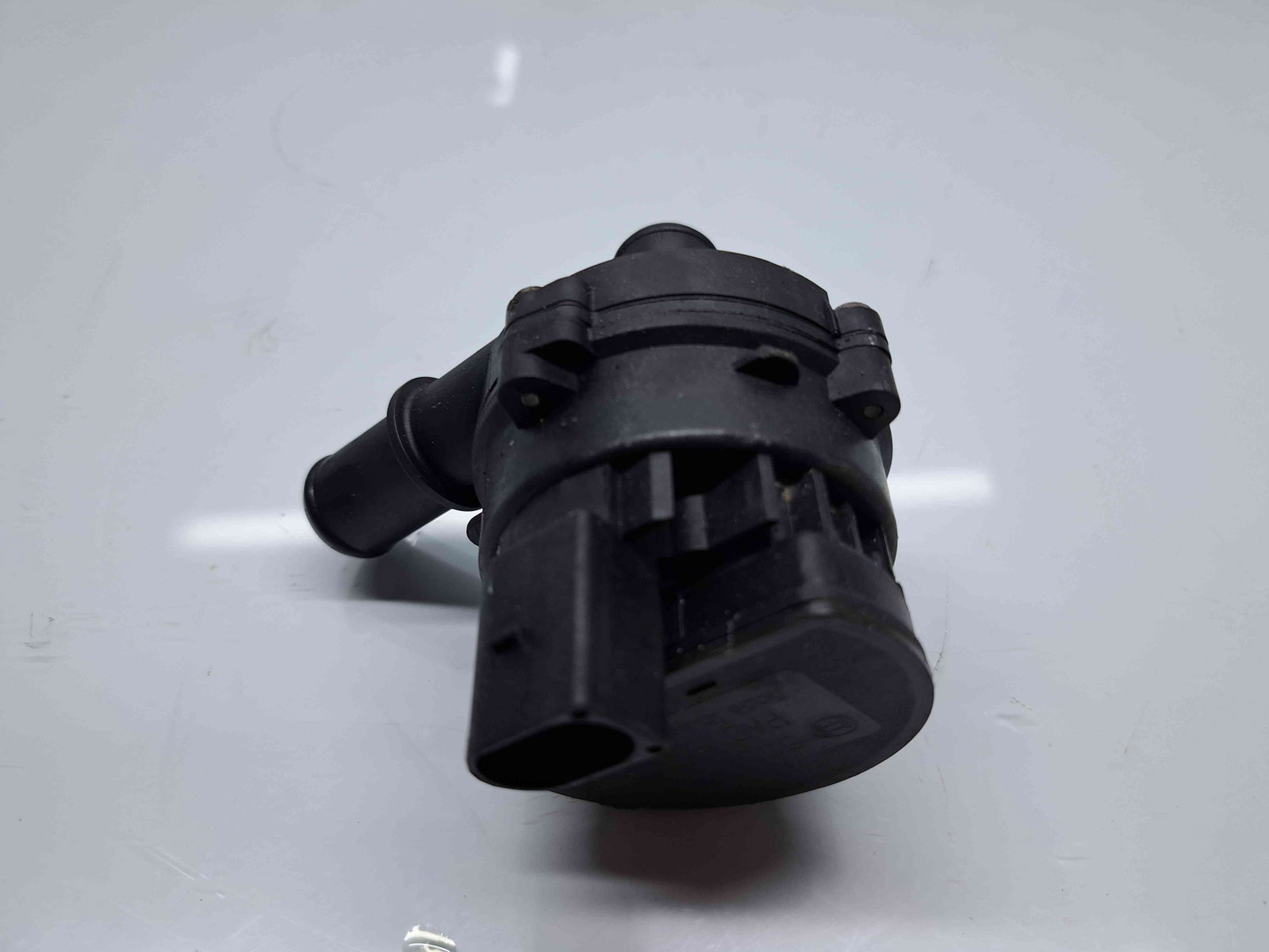 Pompa recirculare apa Nissan Qashqai [Fabr 2007-2014] Facelift OEM 2.0 DCI M9R 110KW / 150CP - imagine 2