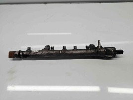 Rampa injectoare Skoda Fabia 2 Combi (5J, 545) [Fabr 2007-2014] 03L089H 1.6 TDI CAYC 77KW / 105CP