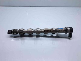 Rampa injectoare Nissan Qashqai [Fabr 2007-2014] Facelift 175217750R / 0445214250 2.0 DCI M9R 110KW / 150CP
