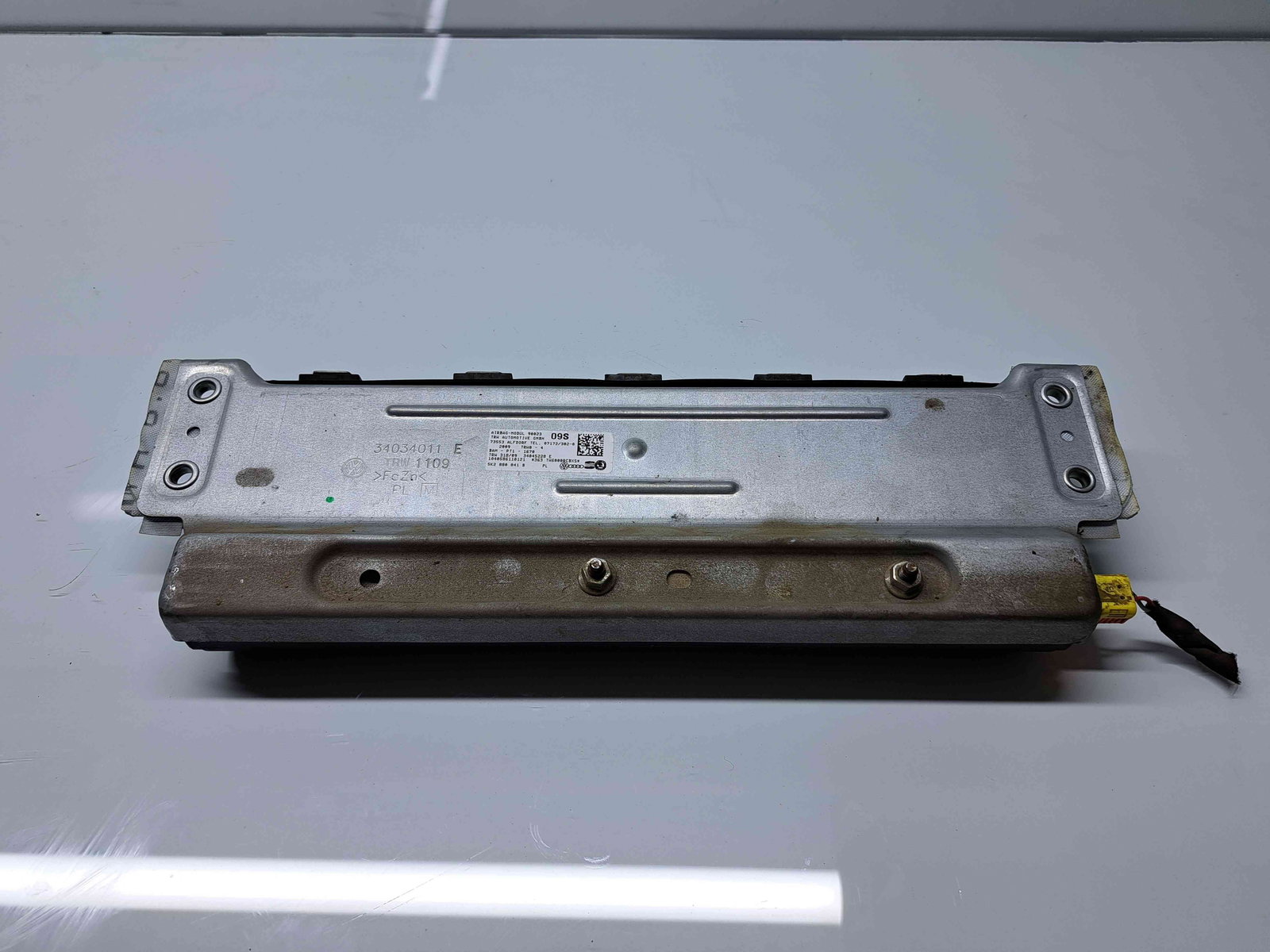 Airbag genunchi Volkswagen Golf 6 (5K1) [Fabr 2009-2013] 5K2880841B - imagine 2