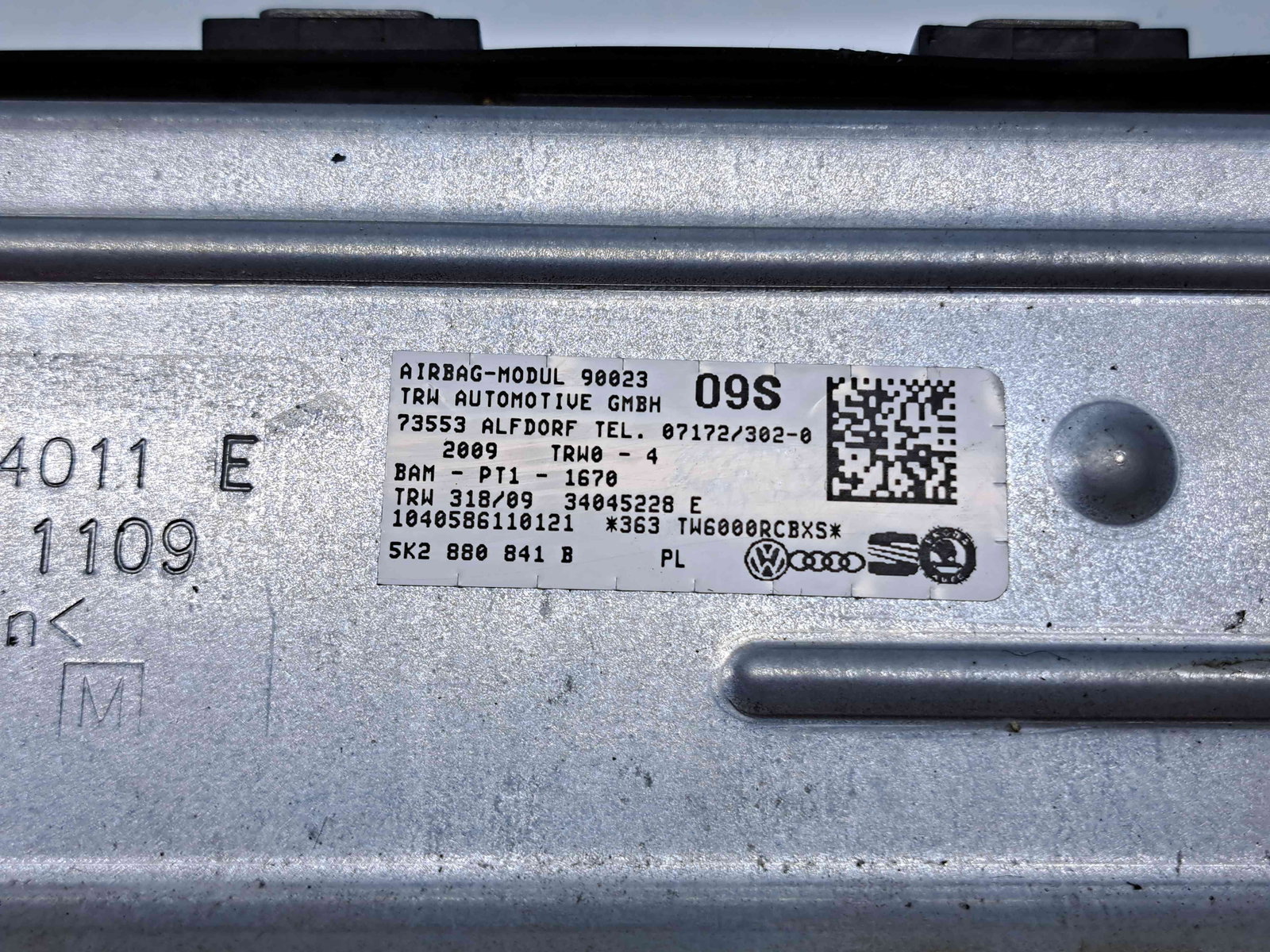 Airbag genunchi Volkswagen Golf 6 (5K1) [Fabr 2009-2013] 5K2880841B - imagine 4