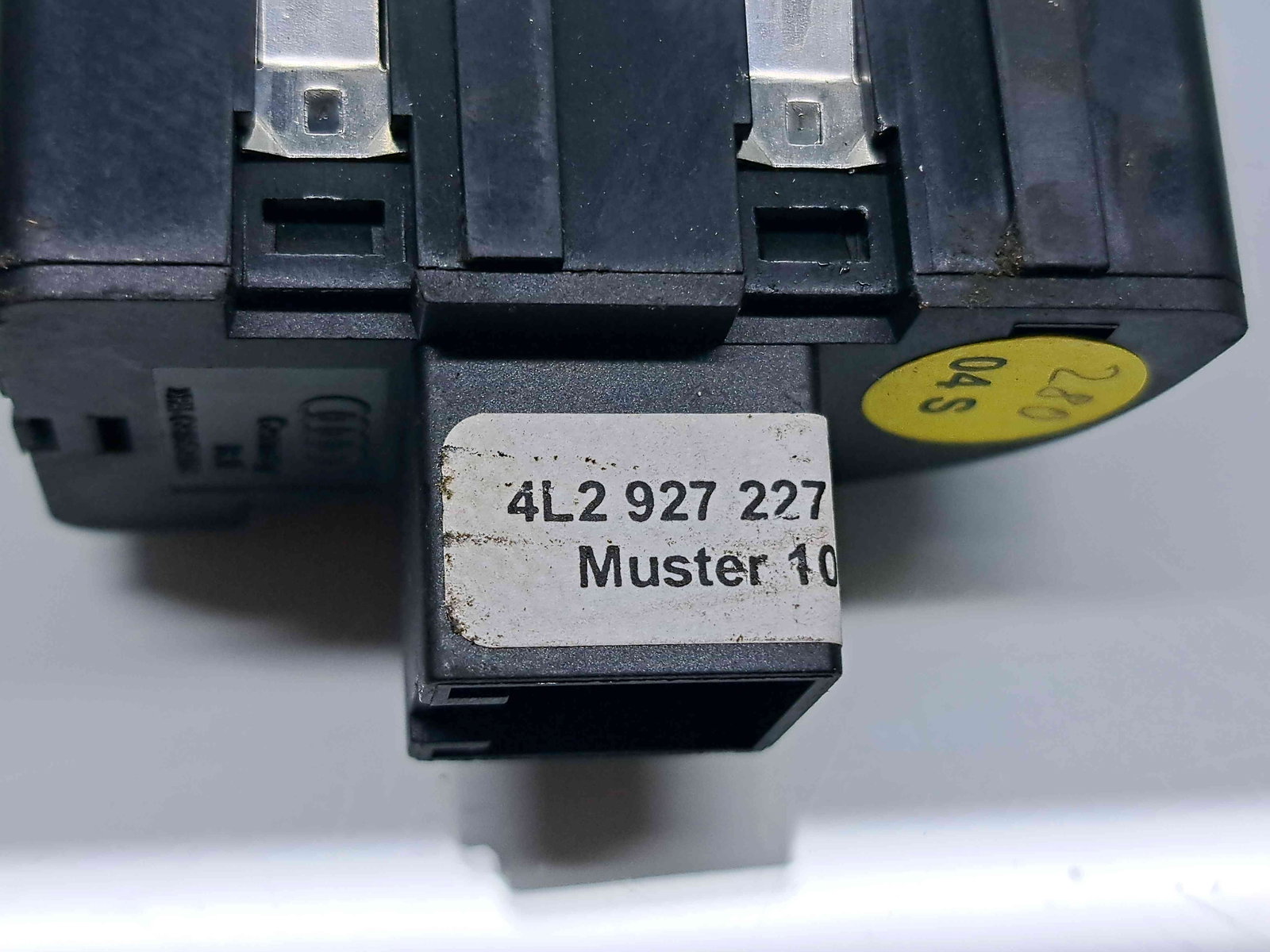 Butoane comenzi consola centrala Audi Q7 (4LB) [Fabr 2006-2014] Facelift 4L2927227B - imagine 4