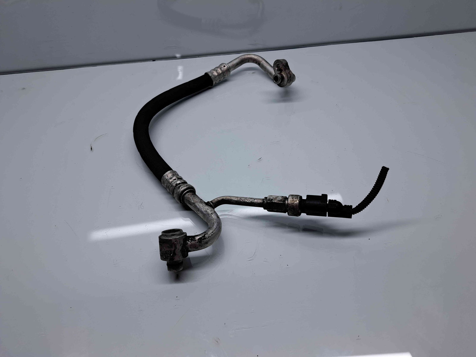 Conducta AC Audi TT (8J3) [Fabr 2006-2013] 8J0820721J 2.0 TDI CFGB 125KW / 170CP - imagine 2