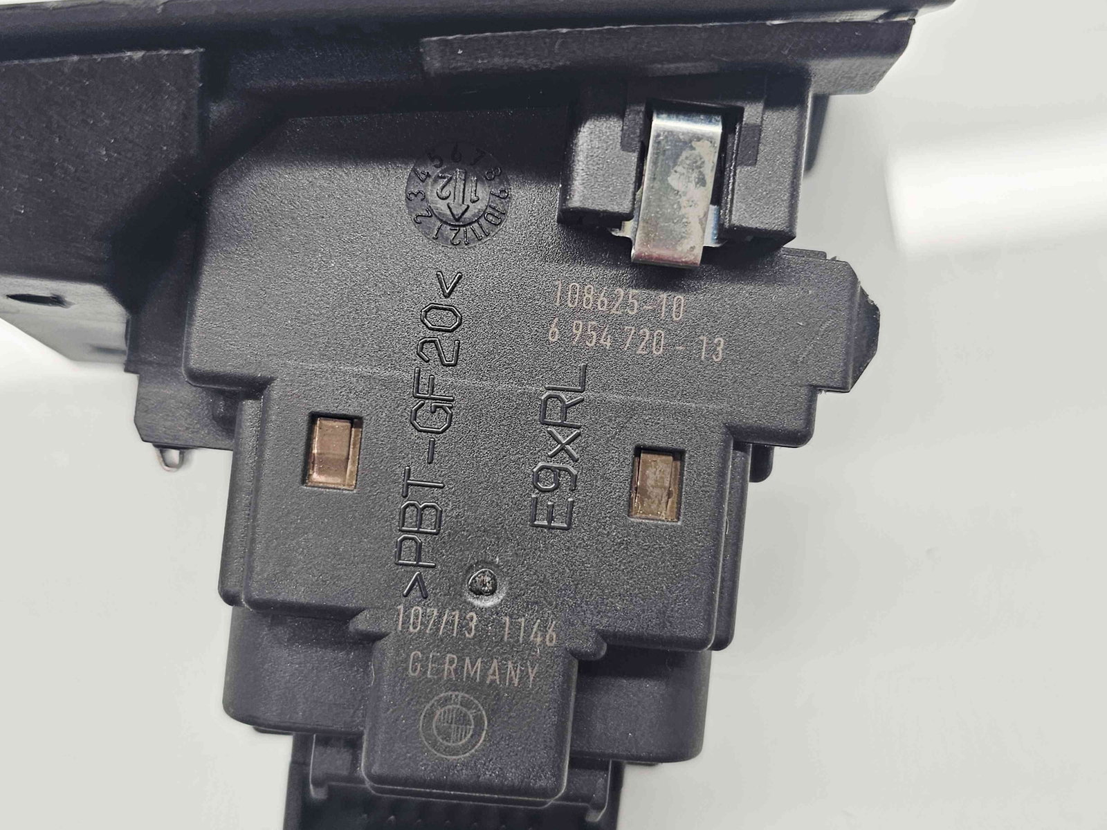 Contact cu cheie Bmw 3 Cabriolet (E93) [Fabr 2006-2011] Facelift 6954720 2.0 N47D20135KW / 184CP - imagine 3