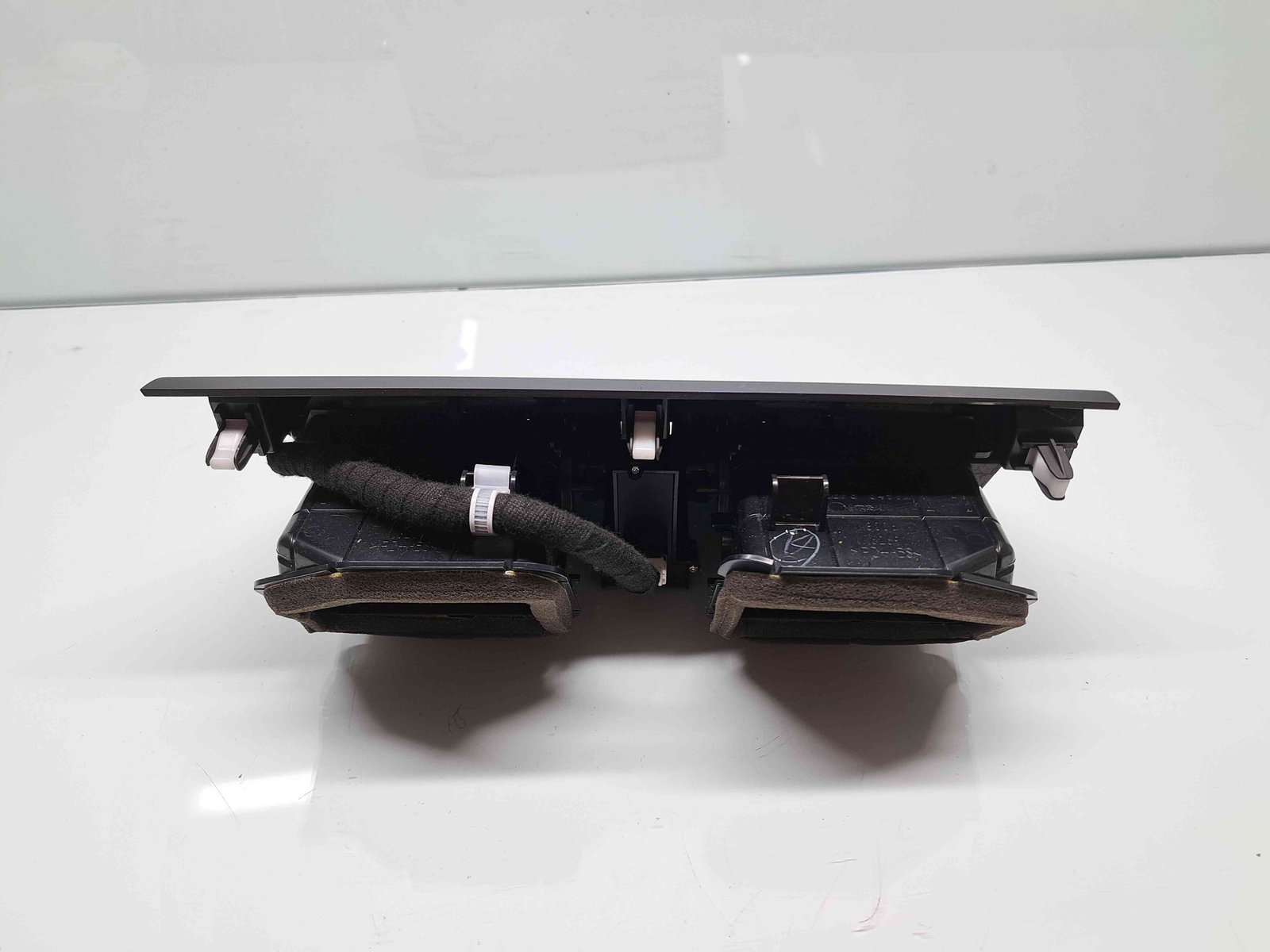 Grila aerisire centrala MAZDA 3 II Hatchback Facelift [Fabr 2011-2013] BBP36491X - imagine 2