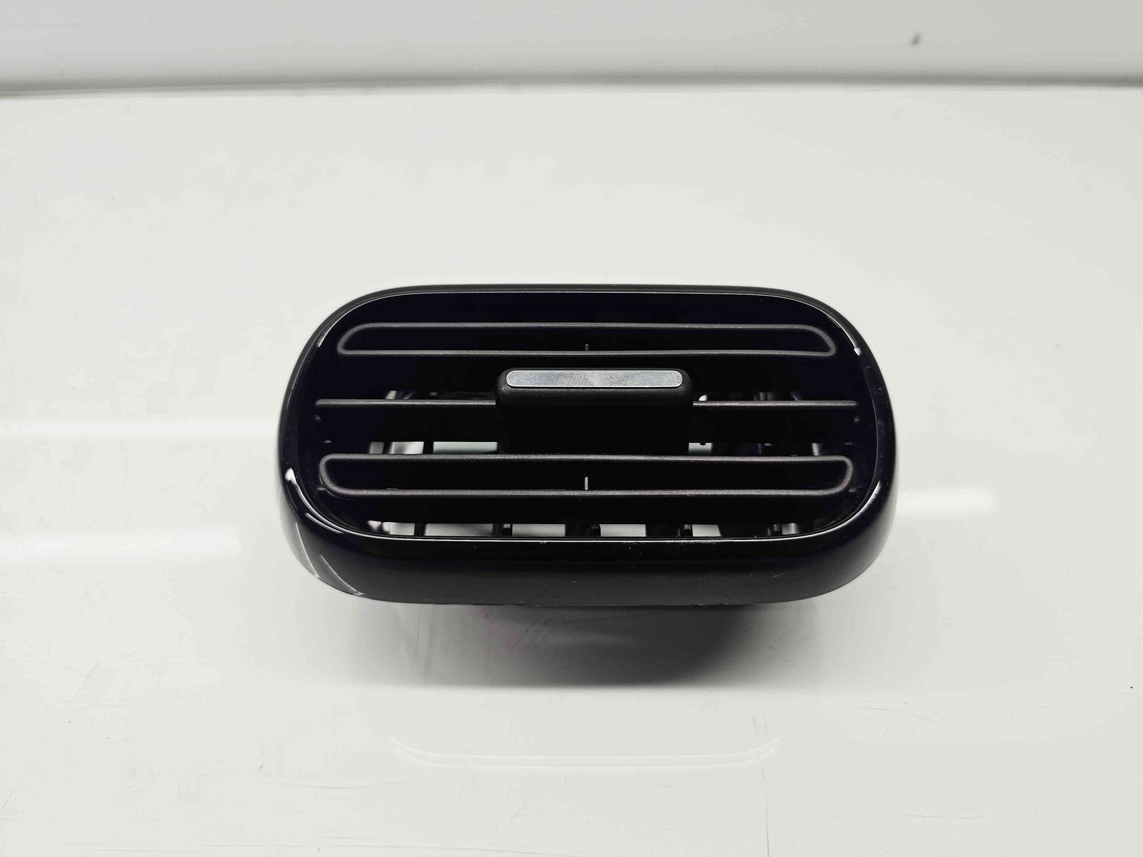 Grila aerisire dreapta Citroen C4 Cactus [Fabr 2014-2017] 9800167677 - imagine 1