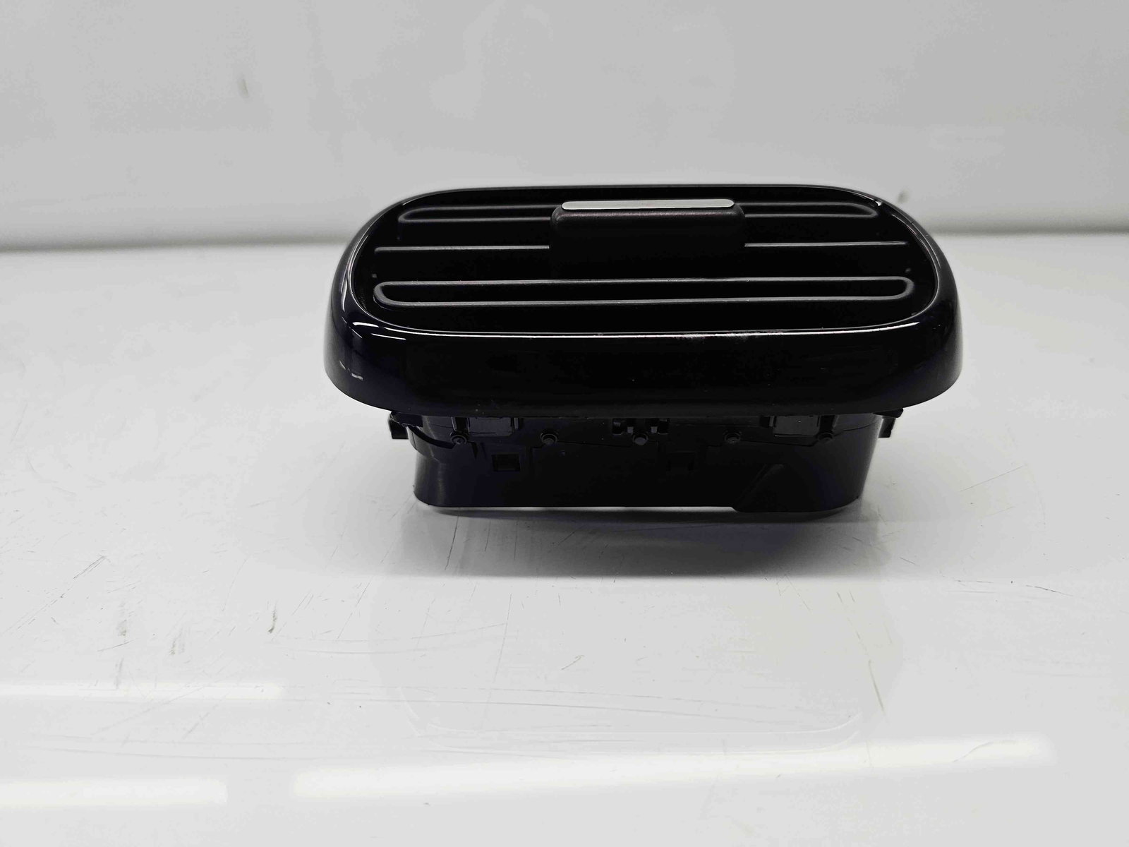 Grila aerisire dreapta Citroen C4 Cactus [Fabr 2014-2017] 9800167677 - imagine 2