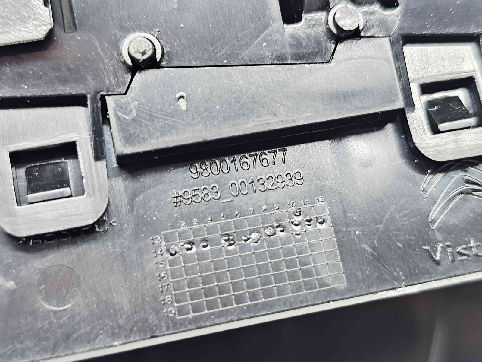 Grila aerisire dreapta Citroen C4 Cactus [Fabr 2014-2017] 9800167677 - imagine 7